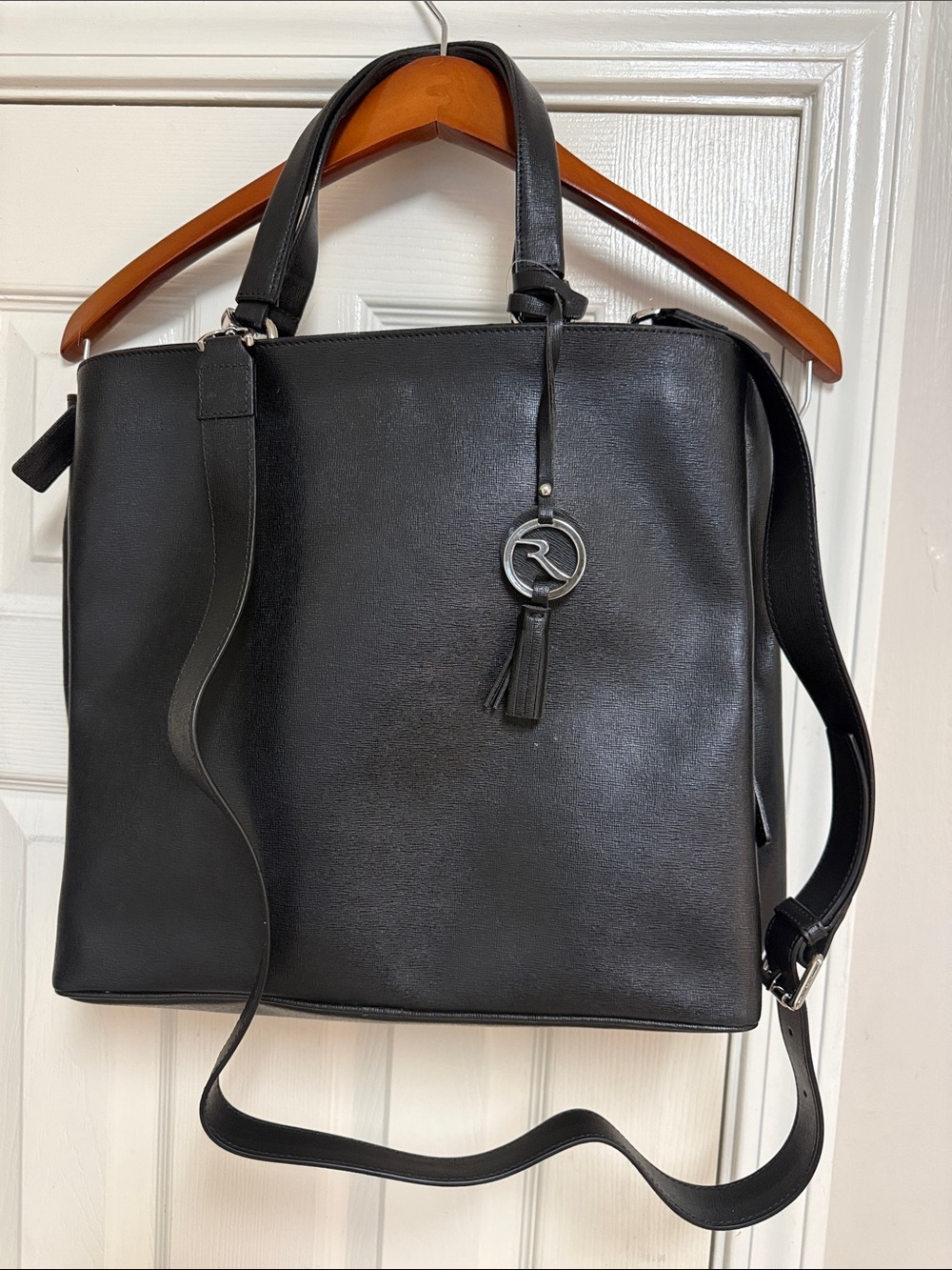 Varriale Genuine Leather Made in Italy Black Large Tote with Tassel Charm